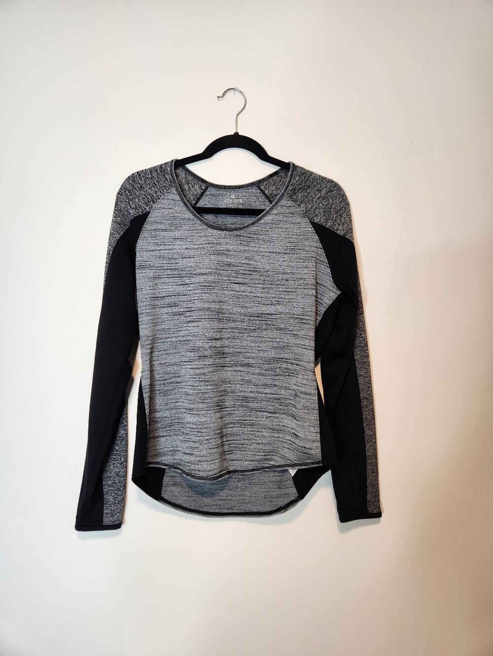 Athleta Running Wild Mix Crew Neck Long Sleeve Top Size Large